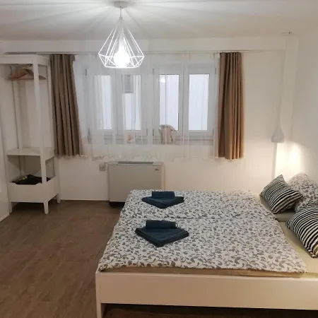 Prima Z Guest house *