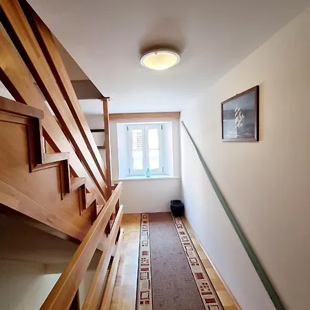 Gostinjska kuća Prima Z Piran