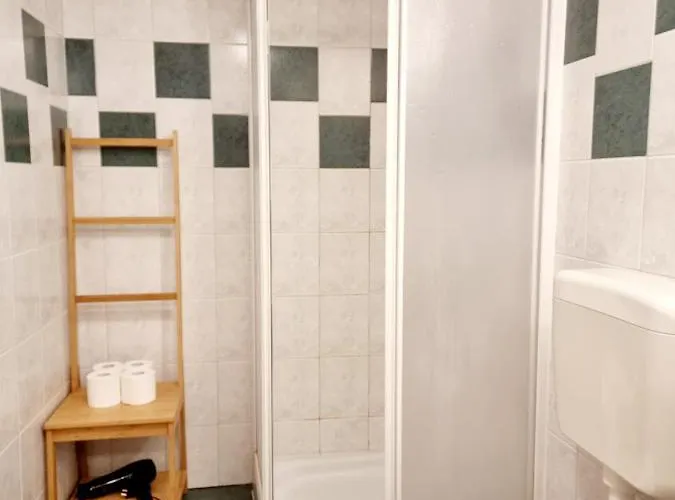 Prima Z Pensionat 3*